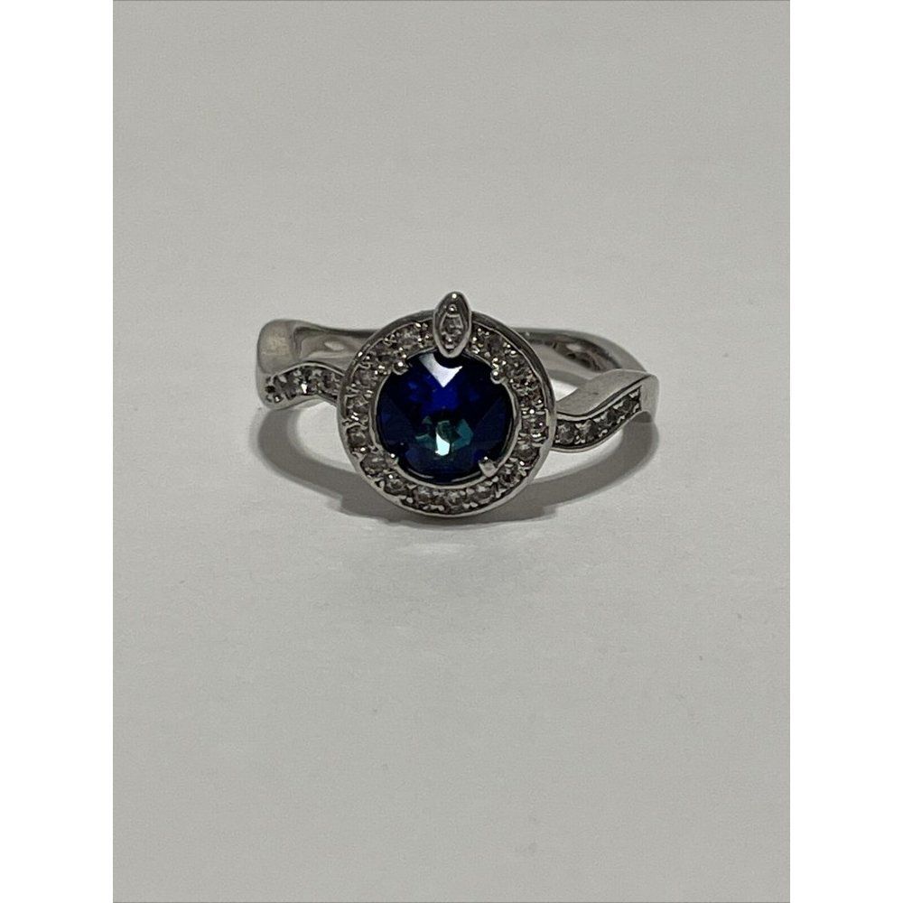 6.75 silver tone blue saphire color solitare cocktail ring Round Rhinestone
